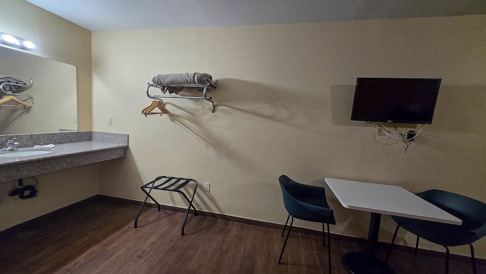 Motel6 Blythe, CA - South 55/71
