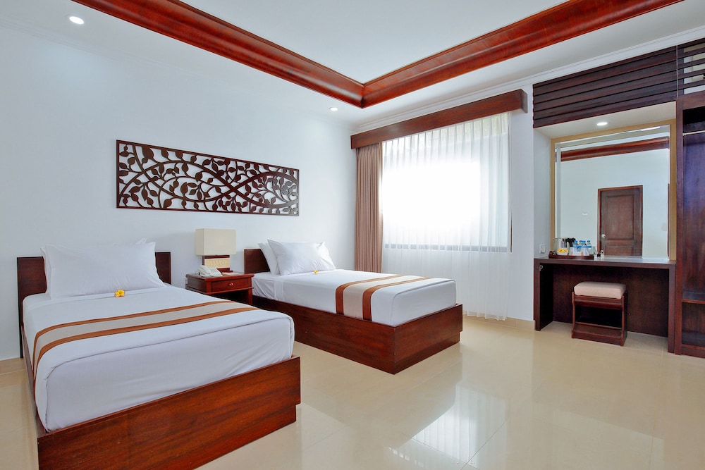DEWI SRI HOTEL 21/70