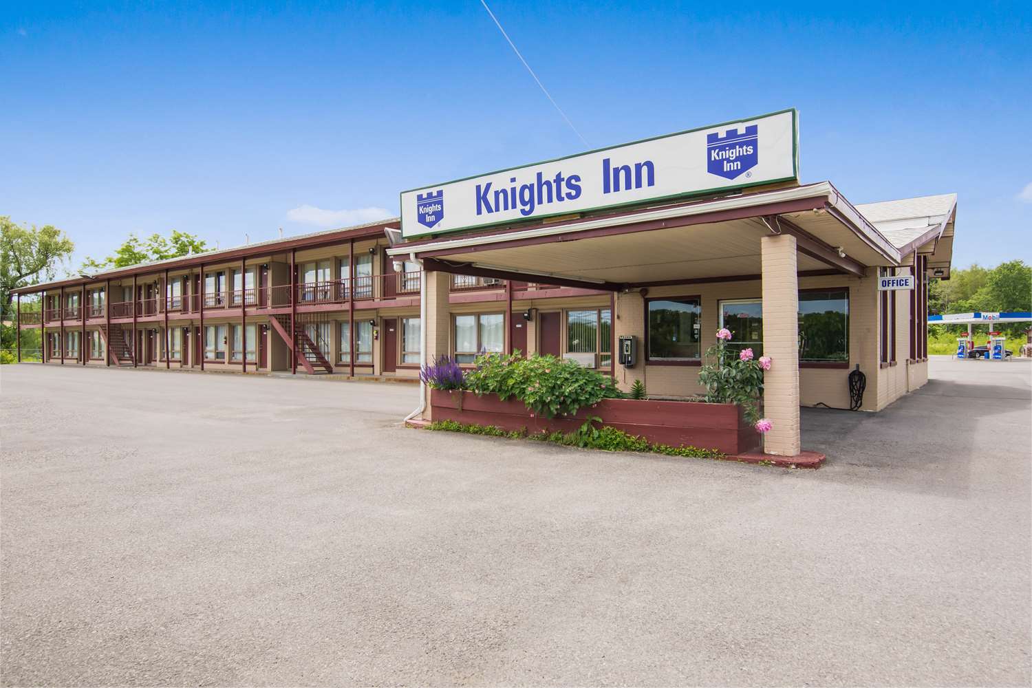 KNIGHTS INN AMSTERDAM 3/23