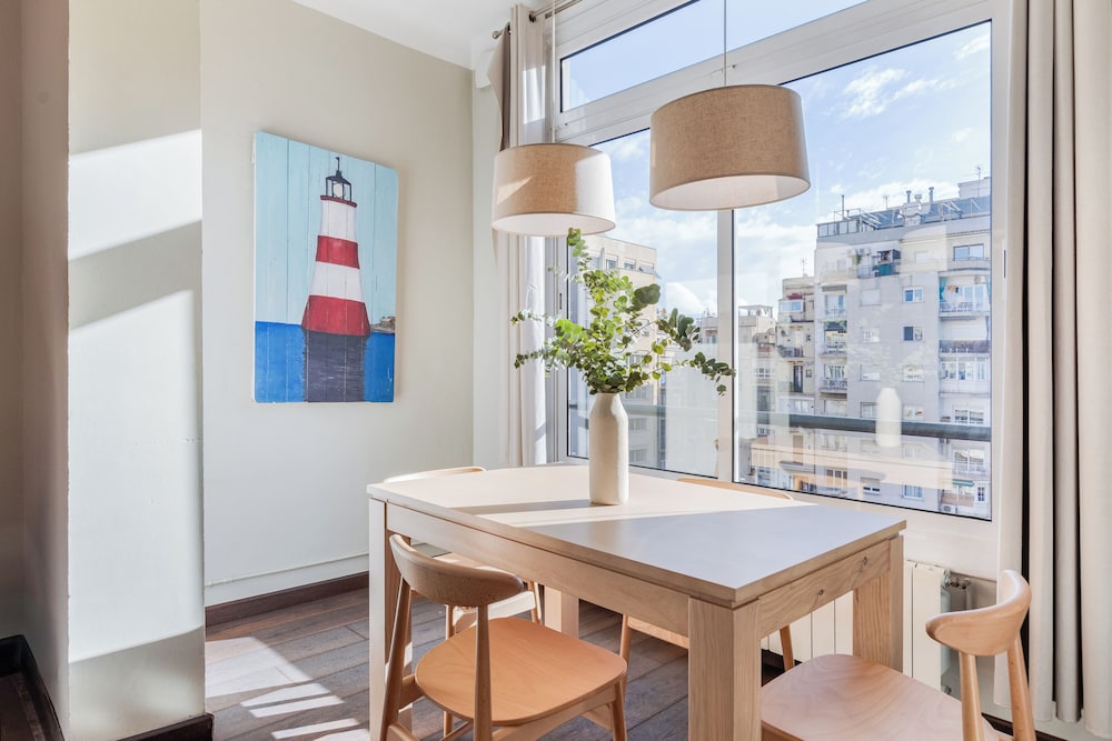 Fuster Apartments 33/50