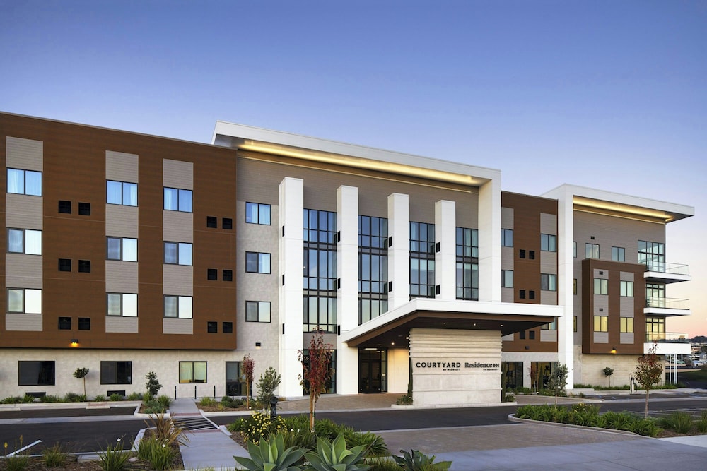 Residence Inn by Marriott Sand City Monterey 7/50