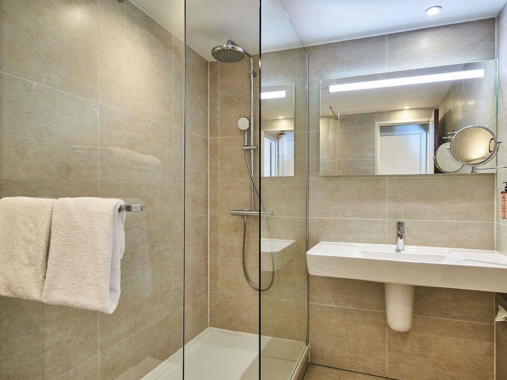 Mercure Paris Tour Eiffel Grenelle 42/46
