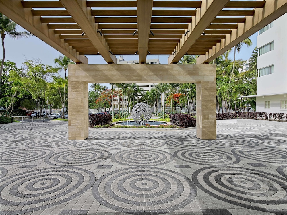 Fairmont El San Juan Hotel 9/50