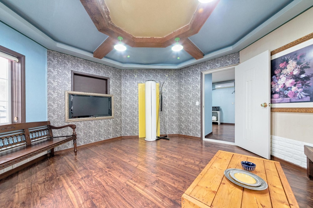 Ga Pyeong Four Season Pension 38/50
