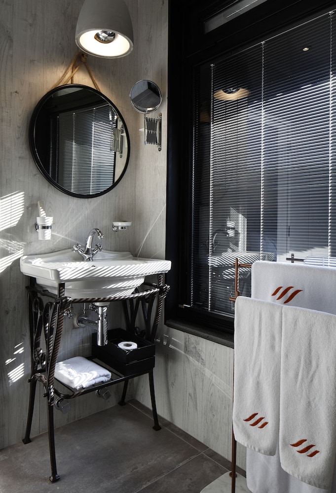 Alacati Port Ladera Hotel - Adults Only 48/49