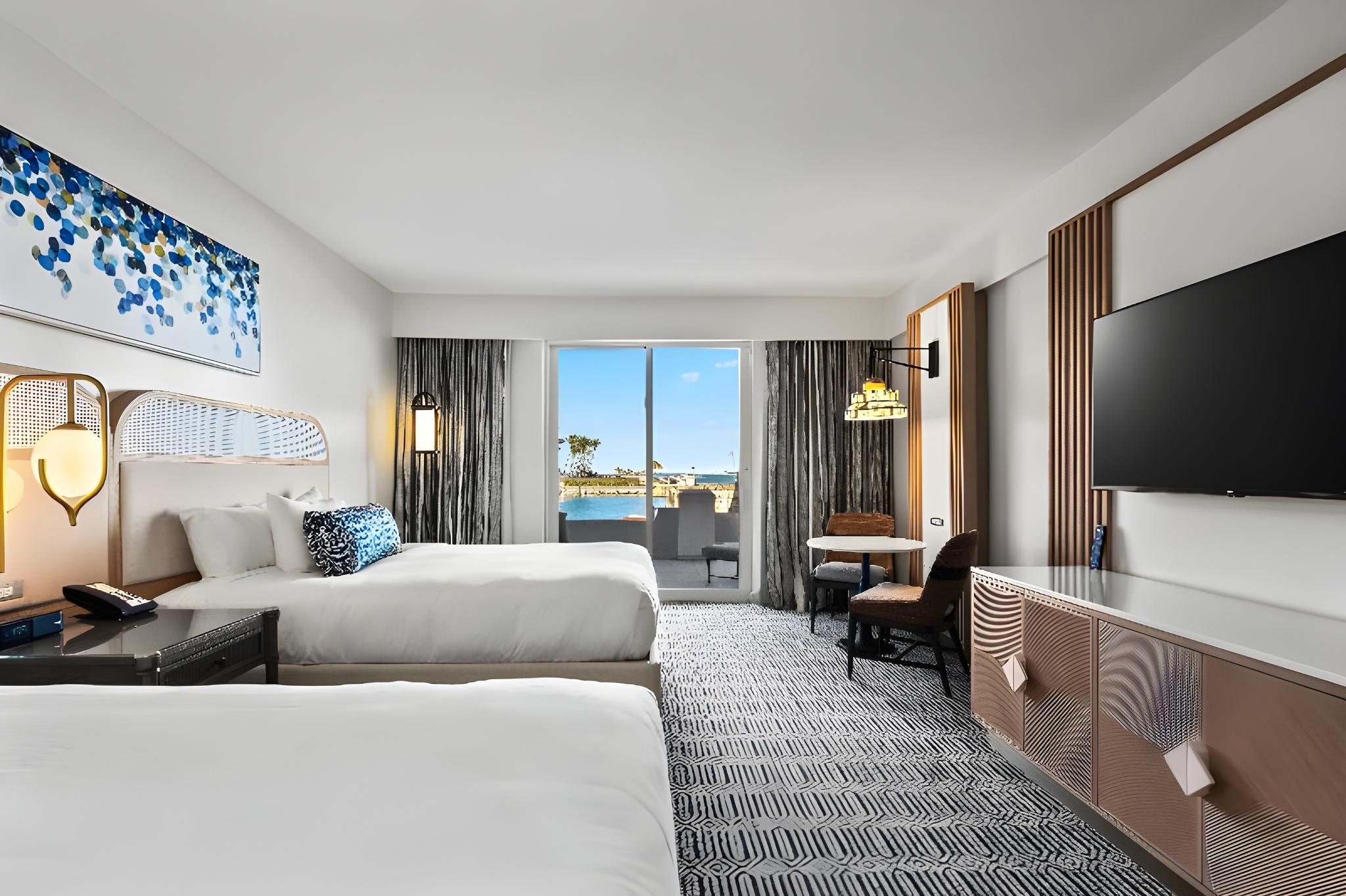 Marina, Queen Bed, Ocean View