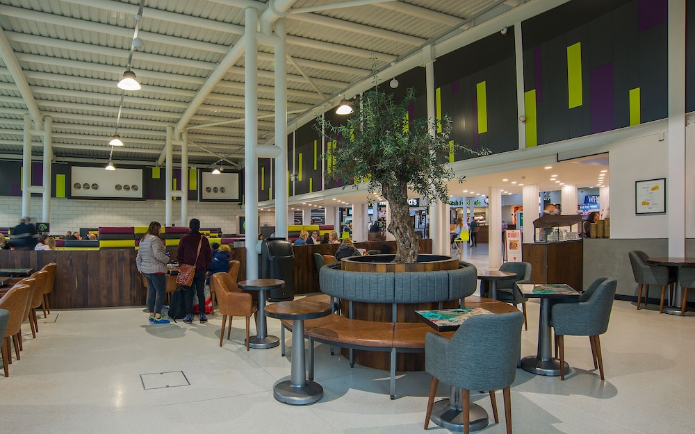 Days Inn by Wyndham Cannock Norton Canes M6 Toll 13/24