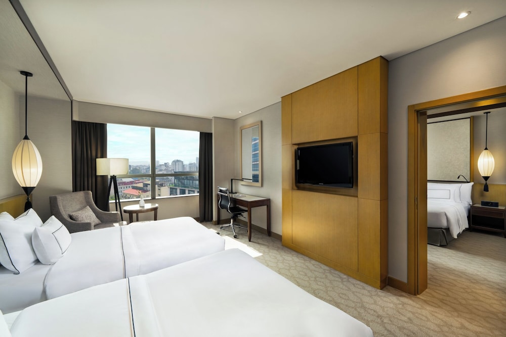 Melia Hanoi 16/50