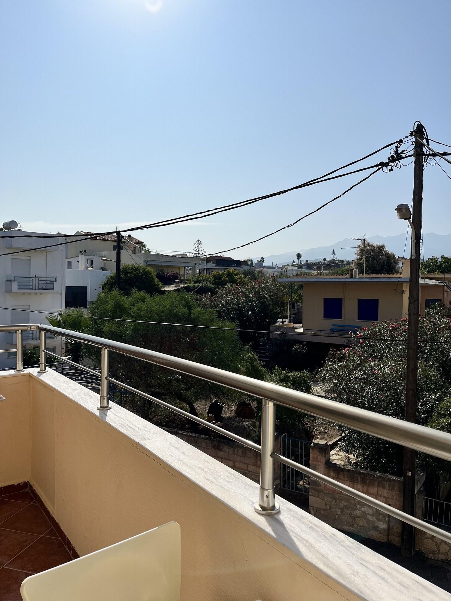 Iolkos Hotel 51/52