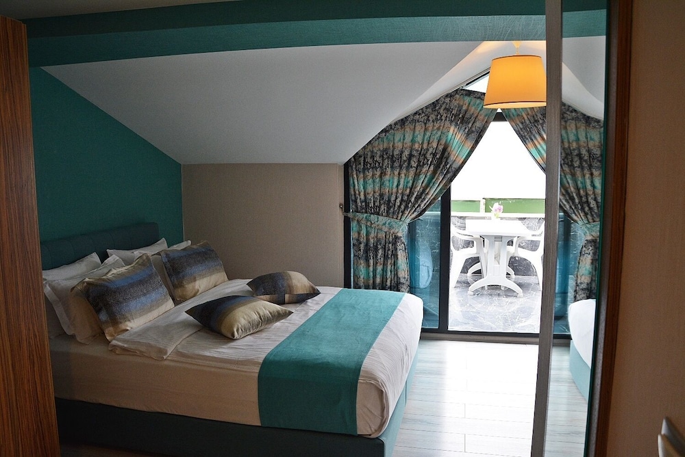 61 Park Hotel 24/51