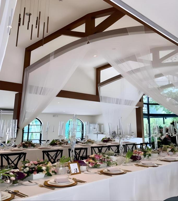 The Henry Suites MiraNila QC 10/41