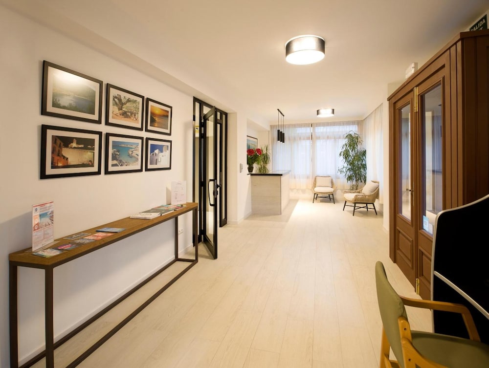Hostal Mallorca 10/46