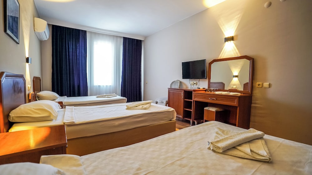 Nex Royal Beach Hotel 15/41