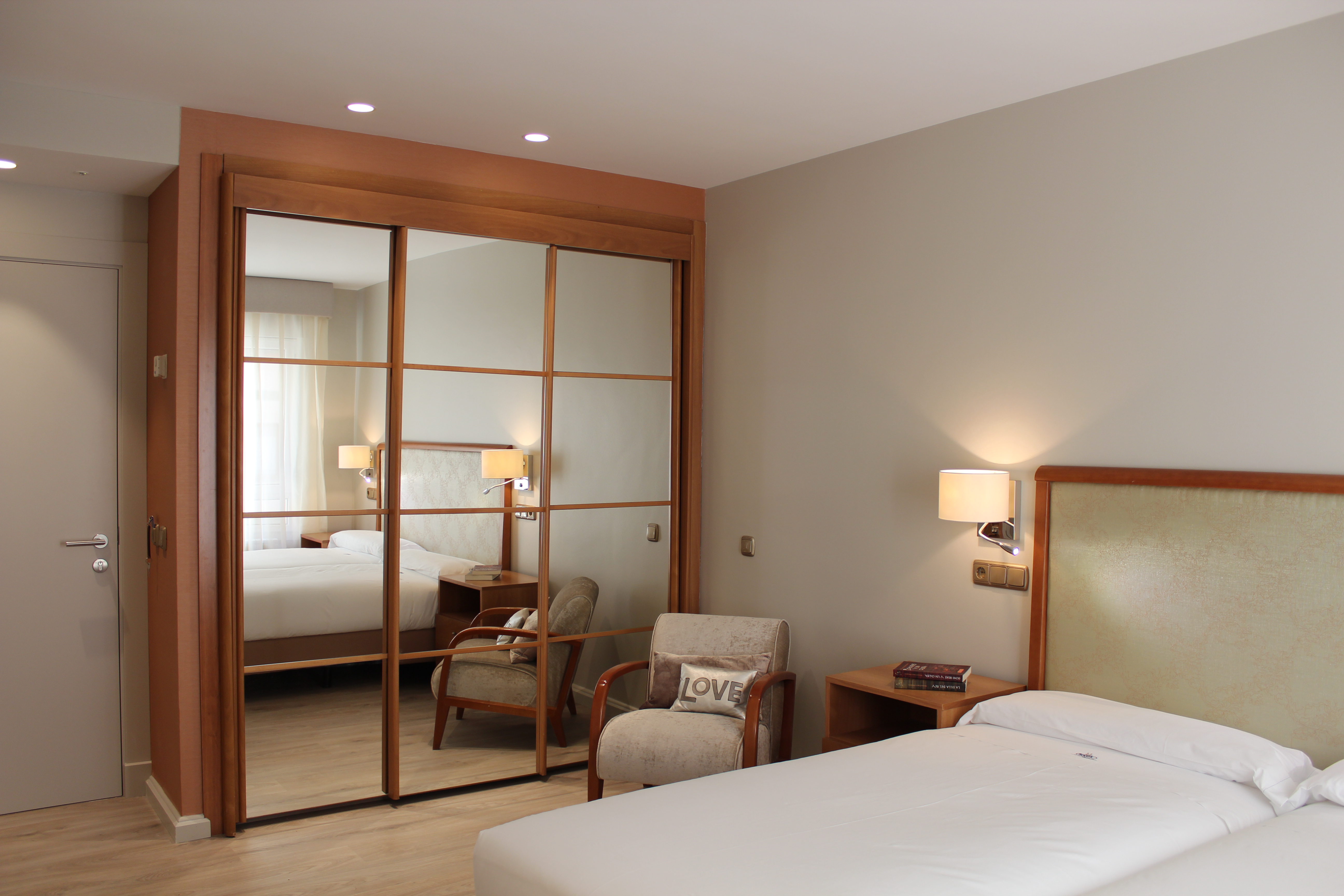 Room, Single, 2 Beds