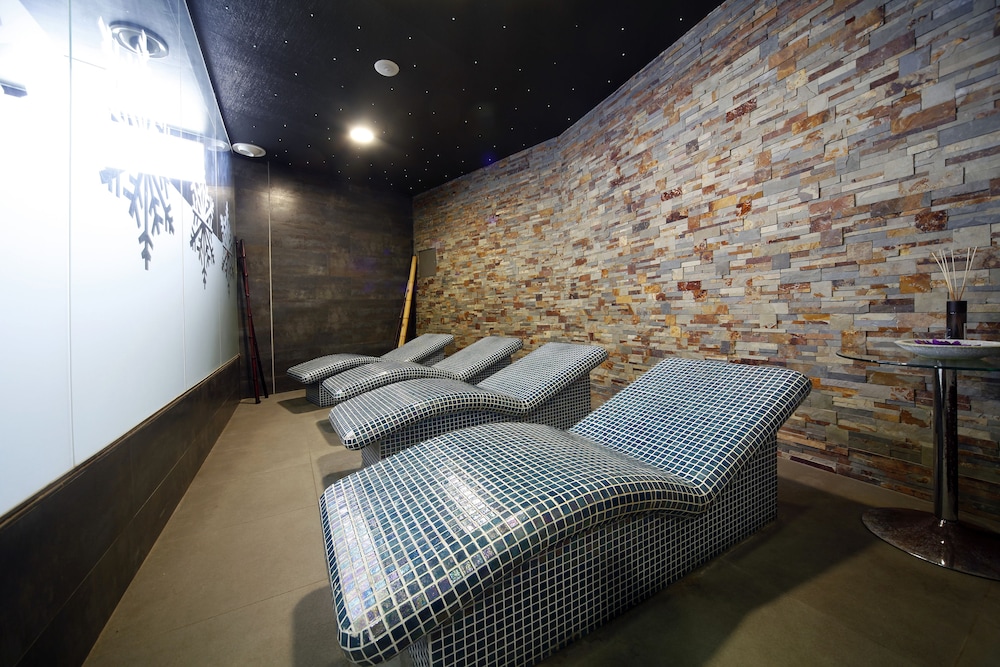 Apartahotel & Spa Jacetania 26/67