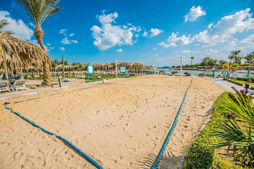 SUNRISE Aqua Joy Resort 33/64