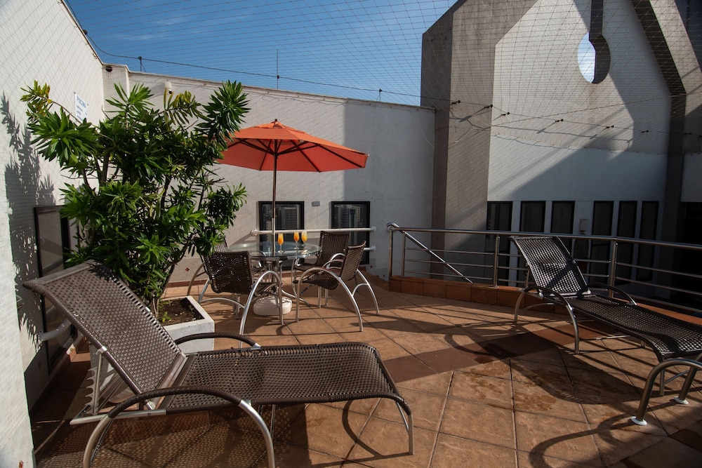 Golden Inga Suite Hotel 45/62