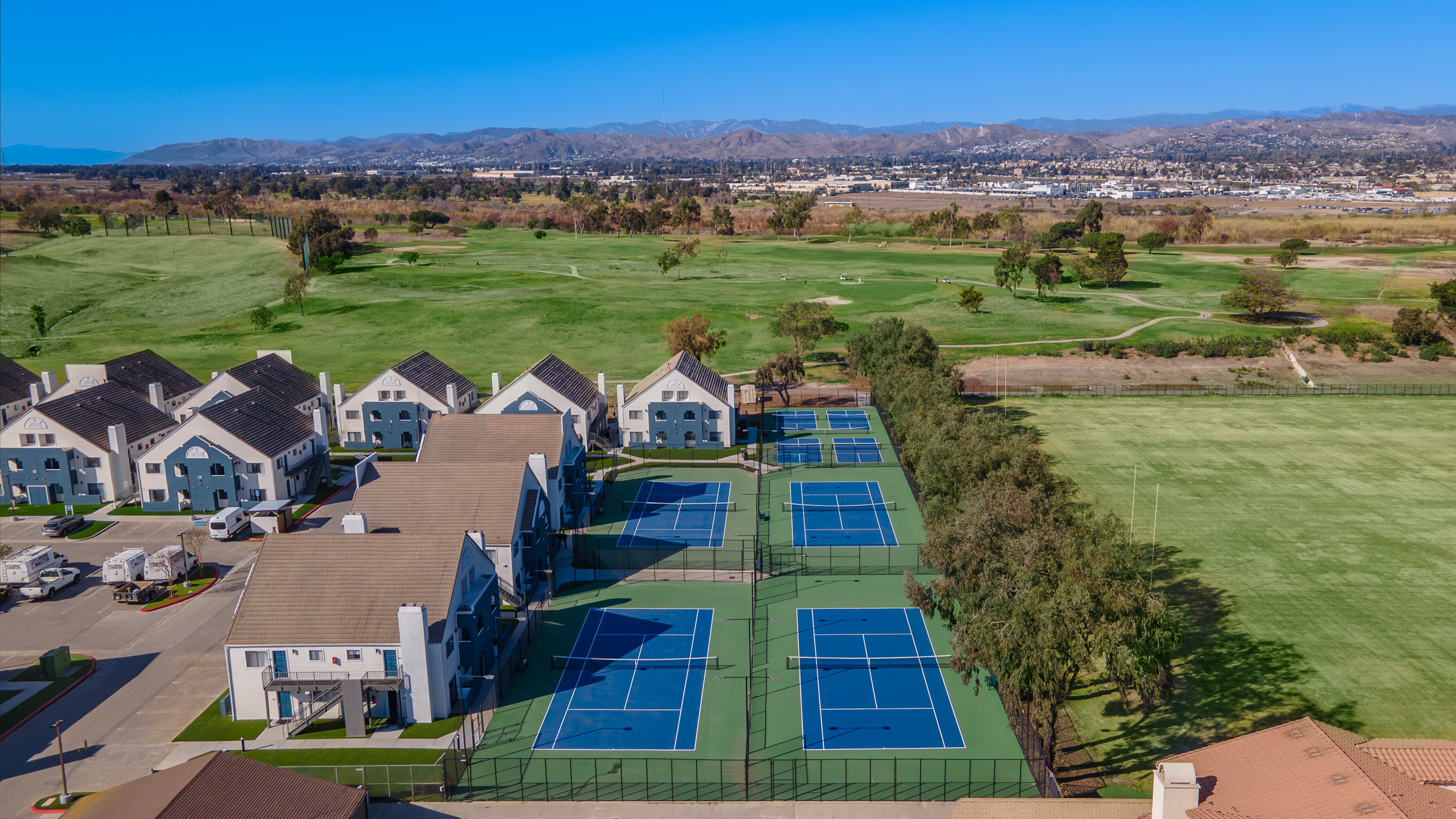 Residence Inn Oxnard River Ridge 20/50
