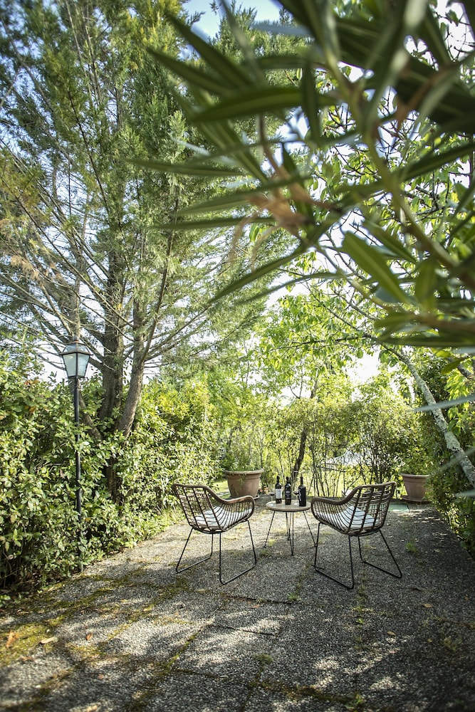 Agriturismo Borgo Casa Al Vento 32/50