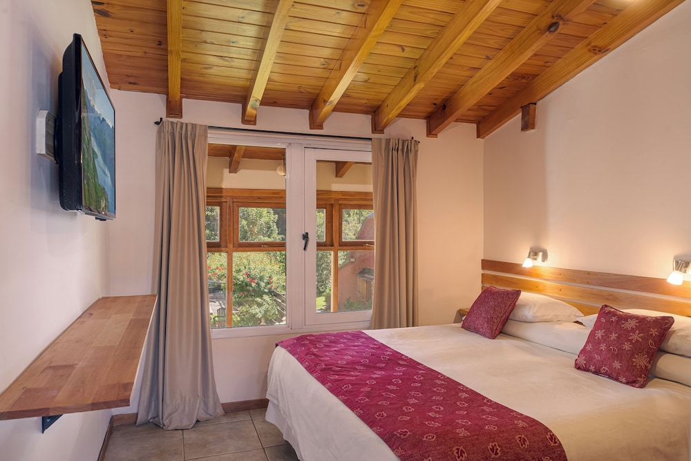 Hotel Antiguos 5/42