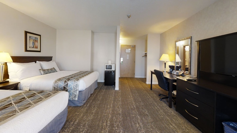 STANDARD, 2 QUEEN BEDS, PET FRIENDLY