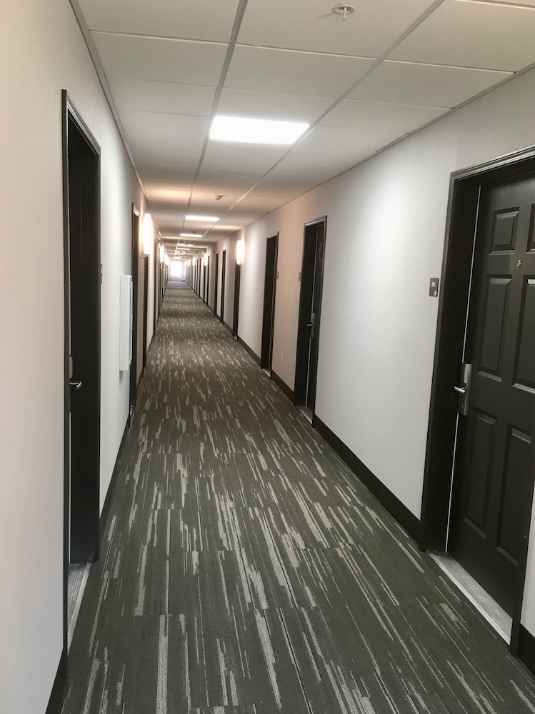 Stay Plus Extended Stay Suites 6/33