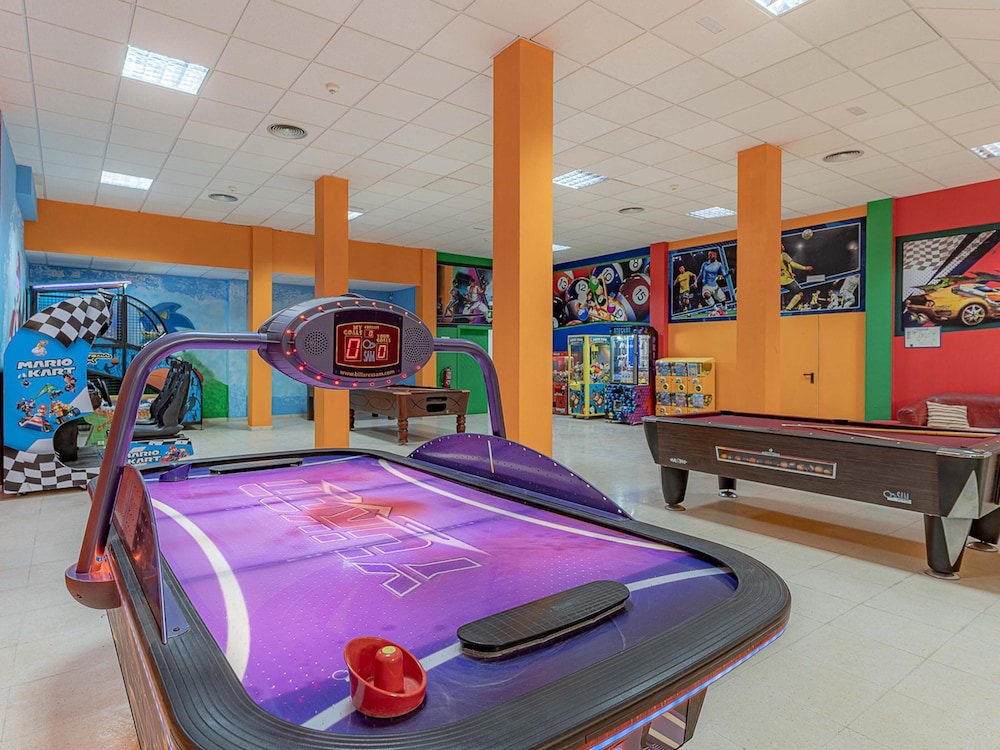 Galeon Playa Apartments 39/78