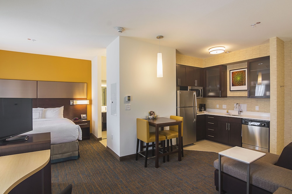 Residence Inn Denton 34/37