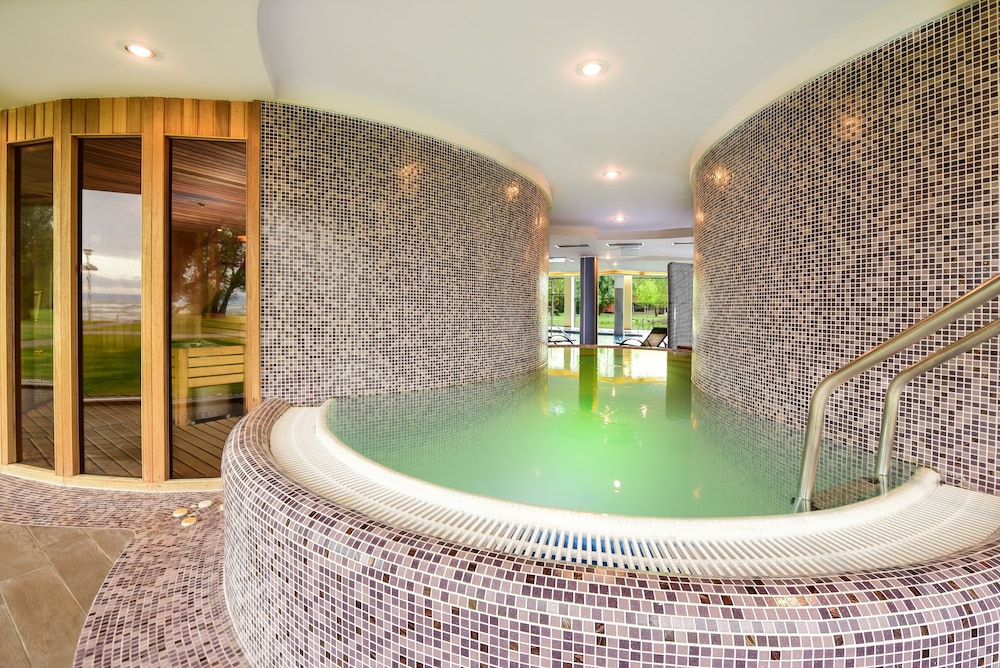 Azur Premium Wellness And Conference 22/50