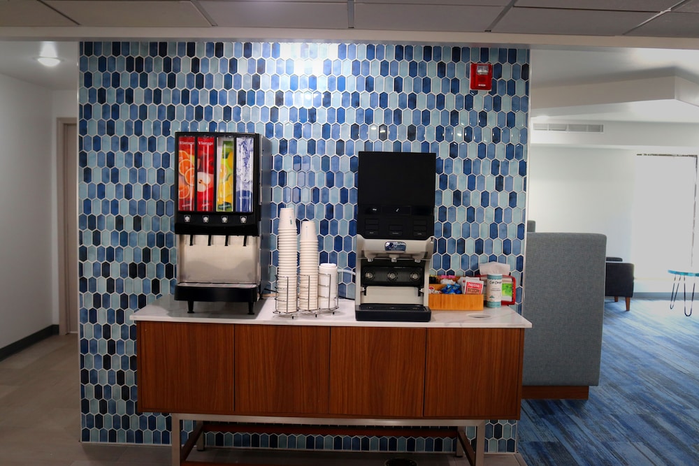 La Quinta Inn by Wyndham Columbus Airport Area 49/62