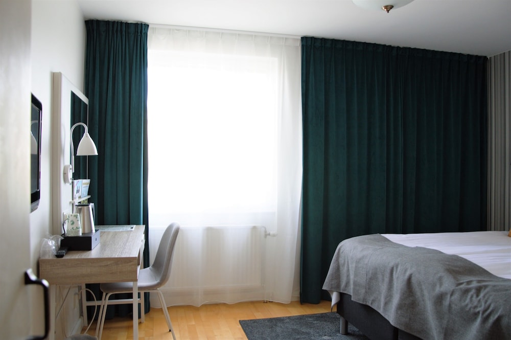 Hotel Falkoping, Sure Collection By Best Western 12/67