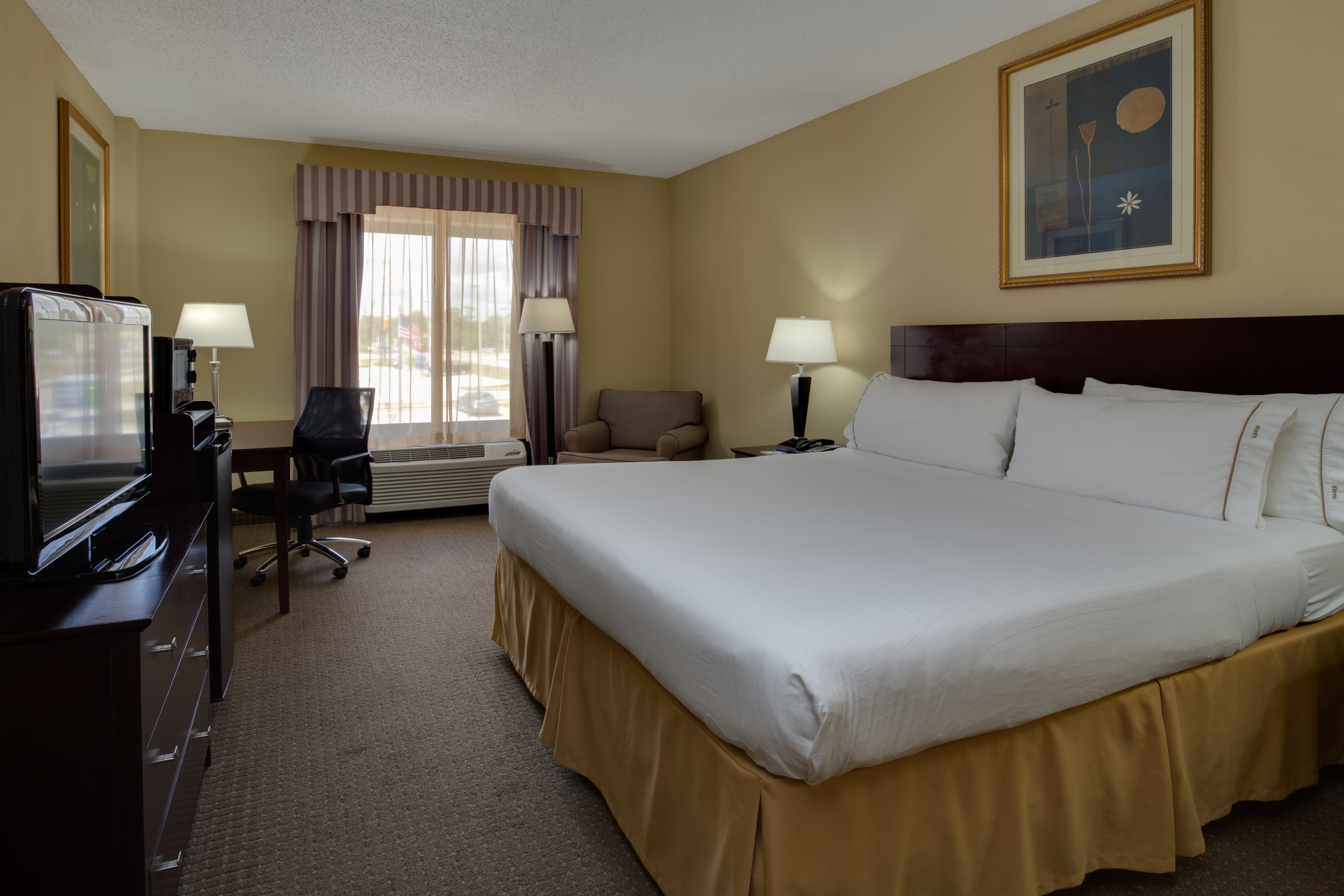 Holiday Inn Express Hotel & Suites Sebring 25/73