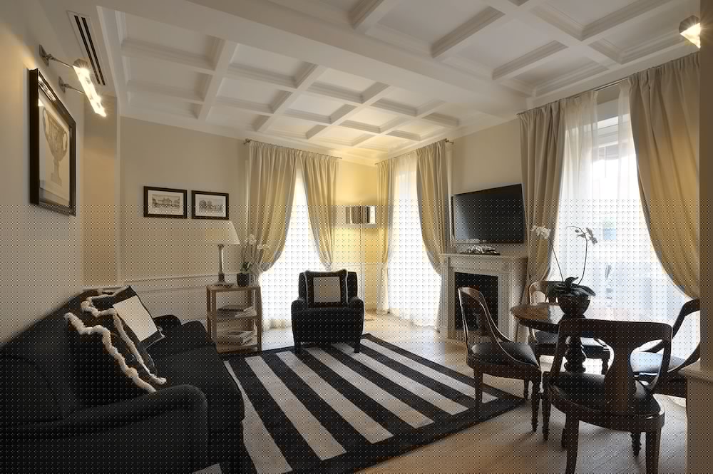 Trevi Palace Luxury Inn 31/54