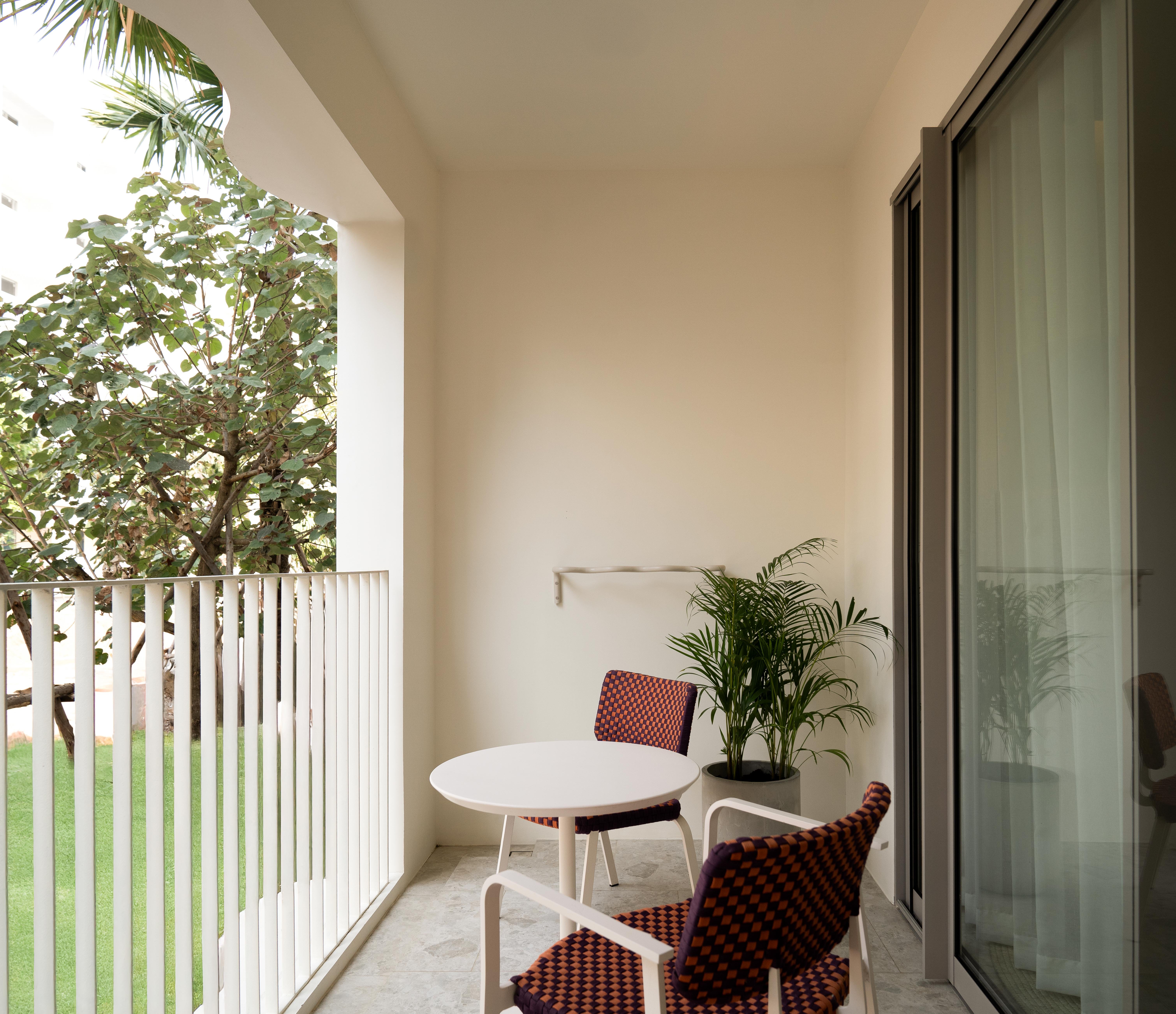 The Standard, Pattaya Na Jomtien 65/72