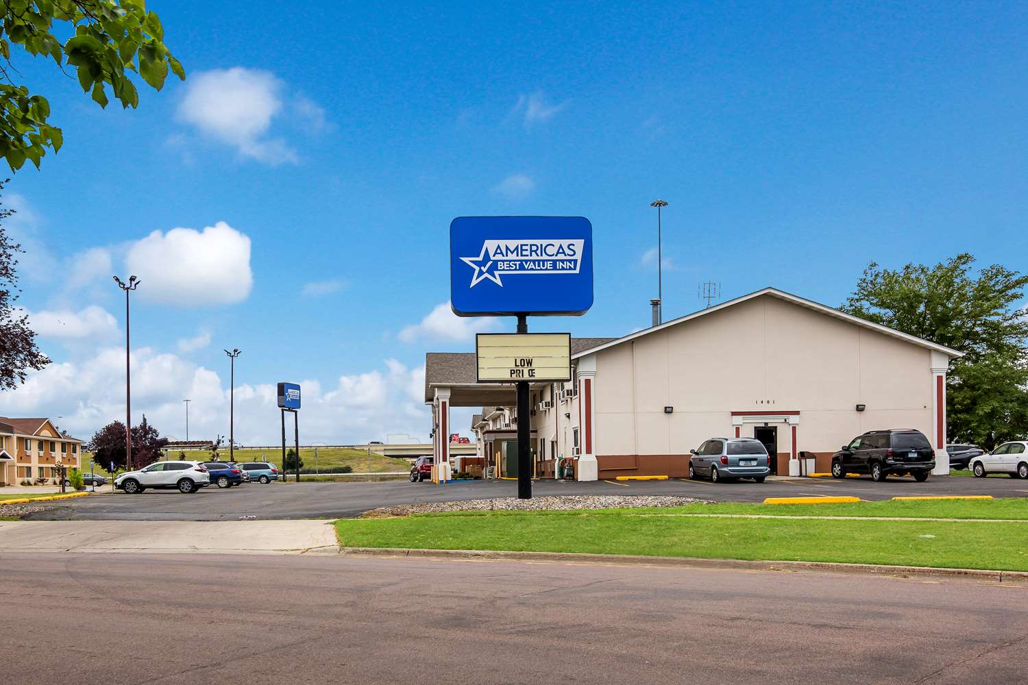 Americas Best Value Inn Fargo 2/35