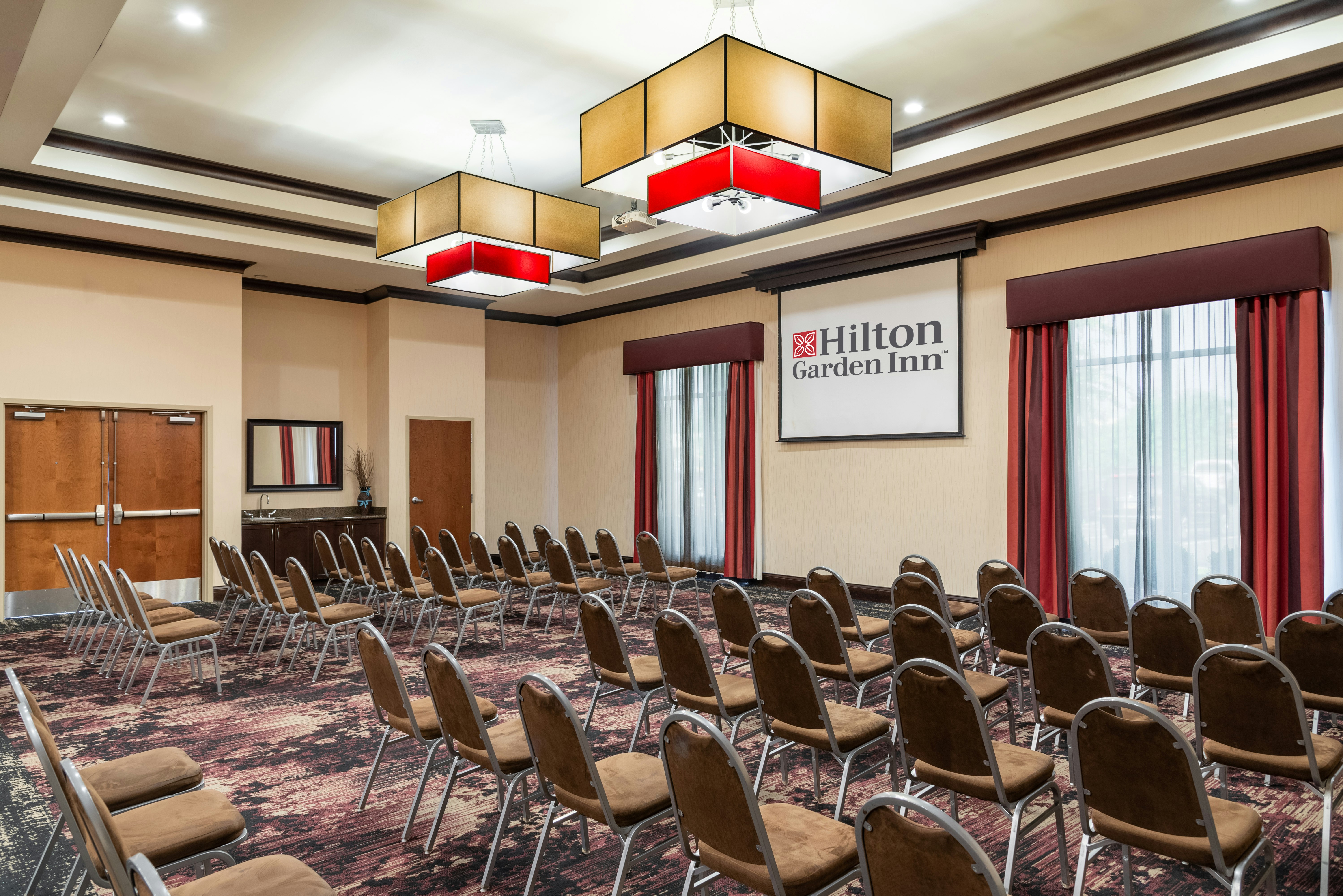 Hilton Garden Inn North Little Rock 20/27