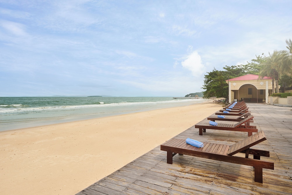 Ramada by Wyndham Sihanoukville Xinhaohui Palace 61/64