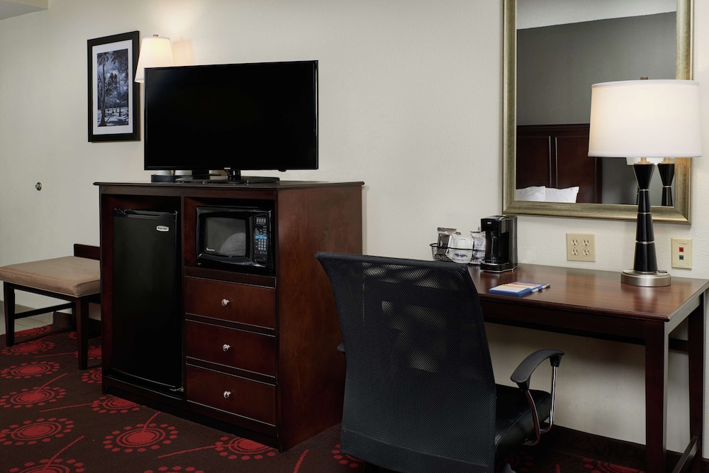 Hampton Inn And Suites Port St. Lucie West 50/53