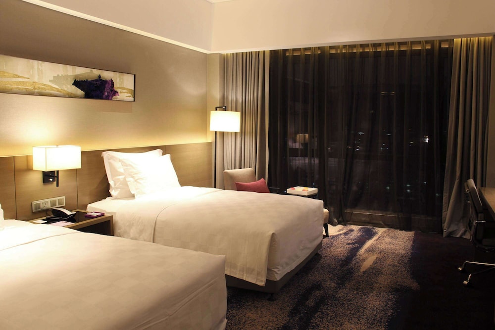 Executive, Twin Beds