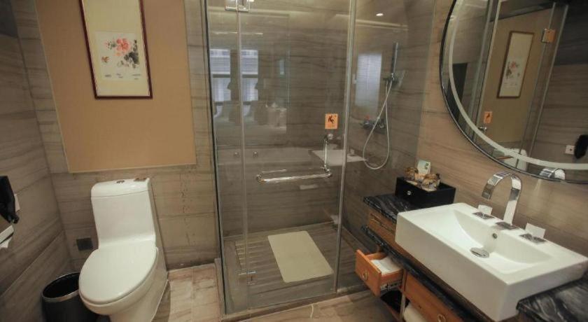 Zhong Lian (GDH) International Hotel 39/48