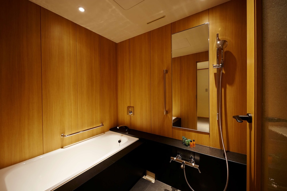 Hilton Nagoya Hotel 39/85