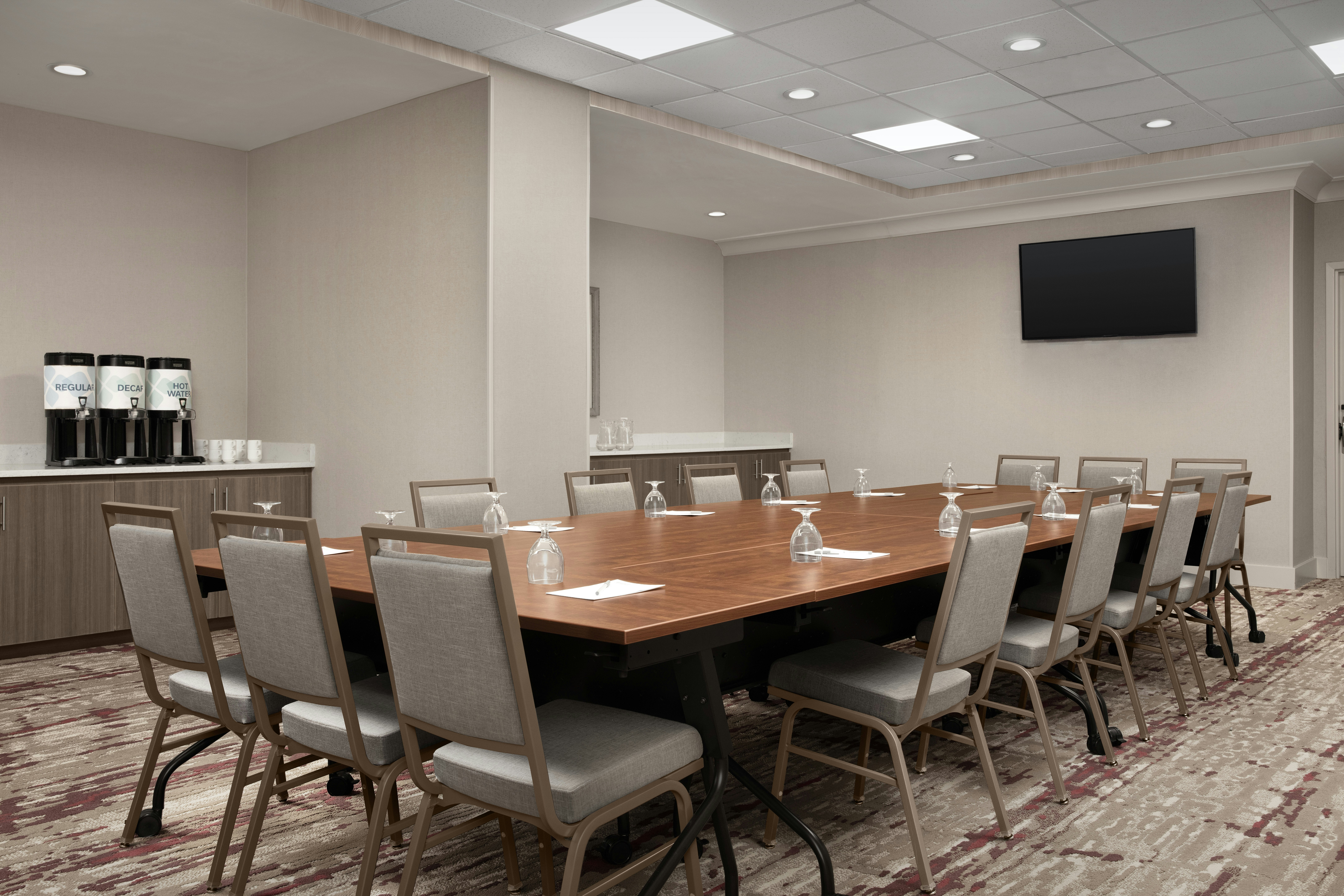 Hilton Garden Inn Philadelphia Ft Washington 38/50