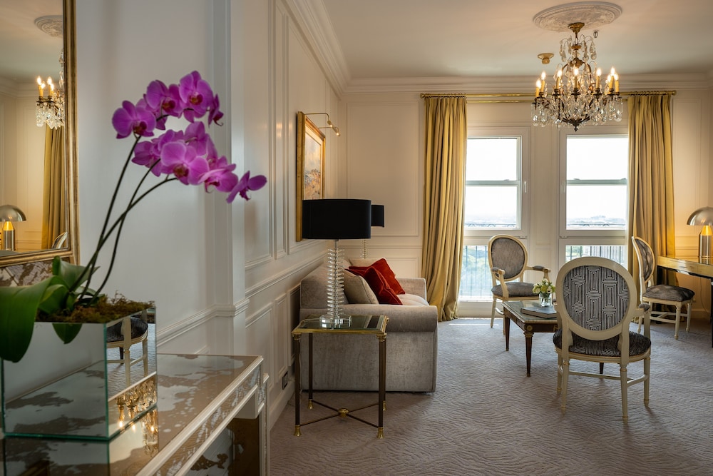 Alvear Palace Hotel 64/85