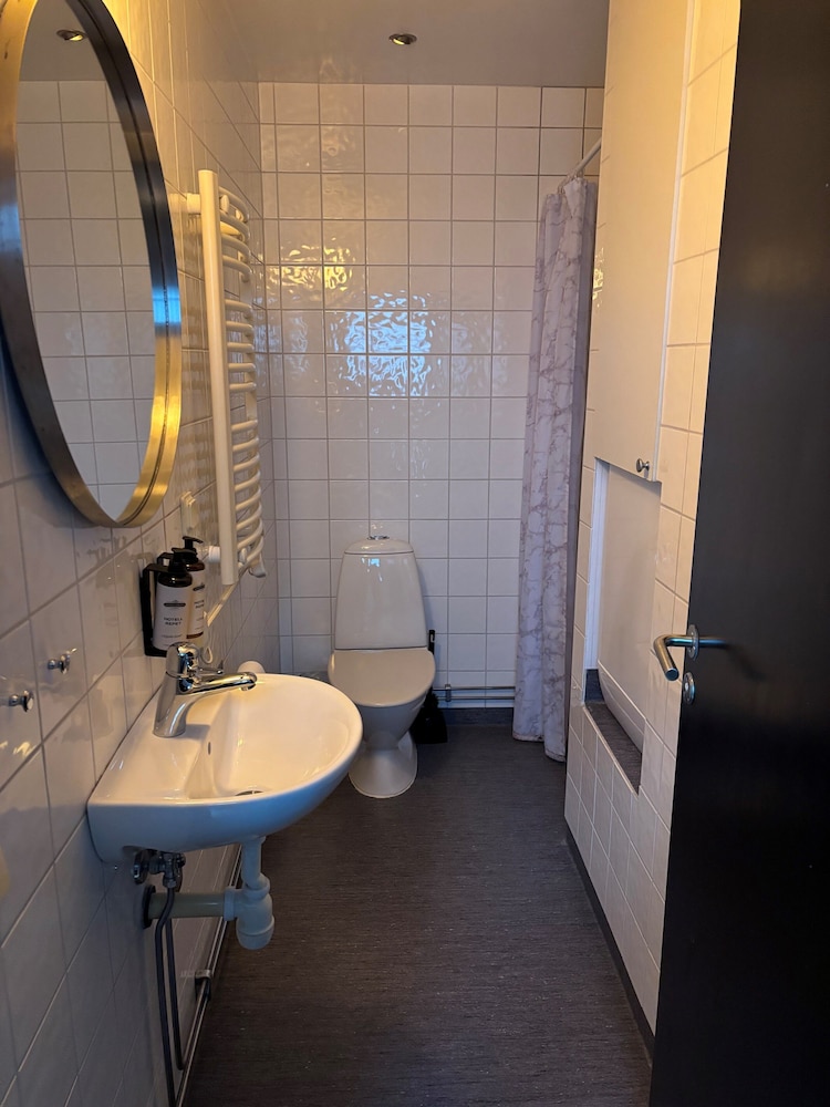 Hotell Repet 32/33