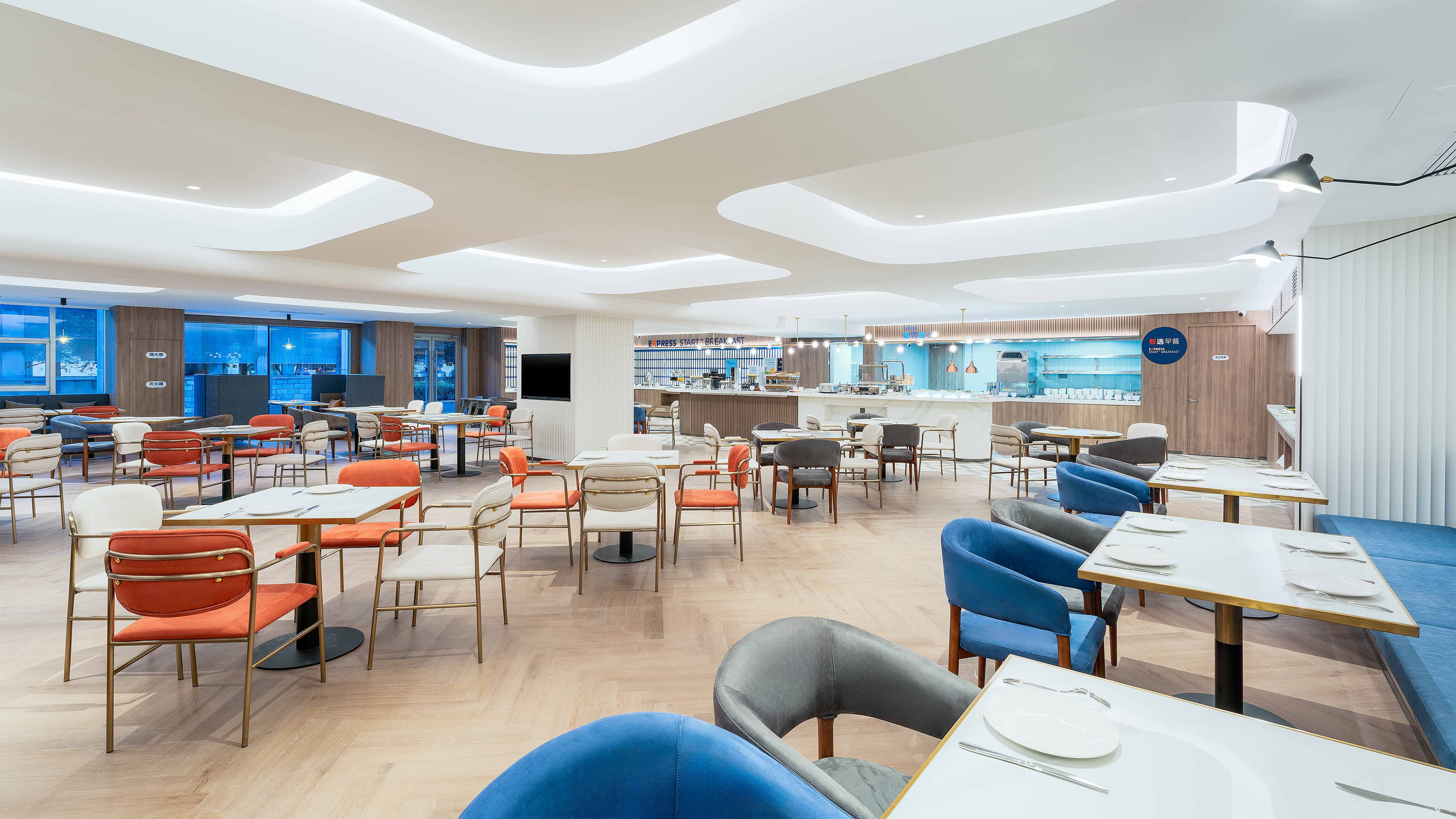 Holiday Inn Express Wuhan Jinyin Lake by IHG 39/47