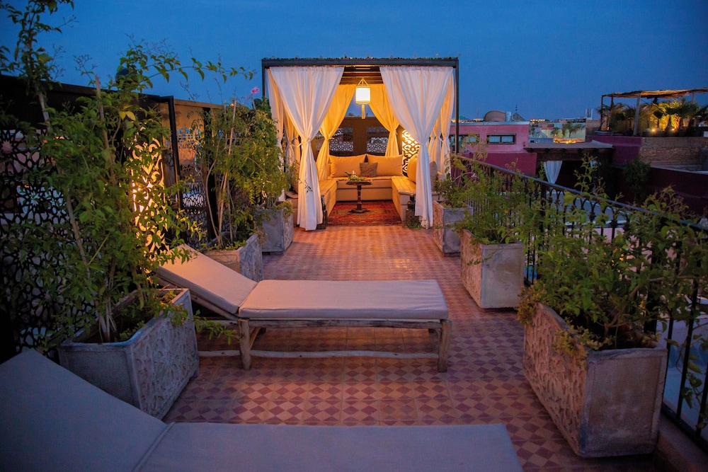 Riad Ta'achchaqa 3/50