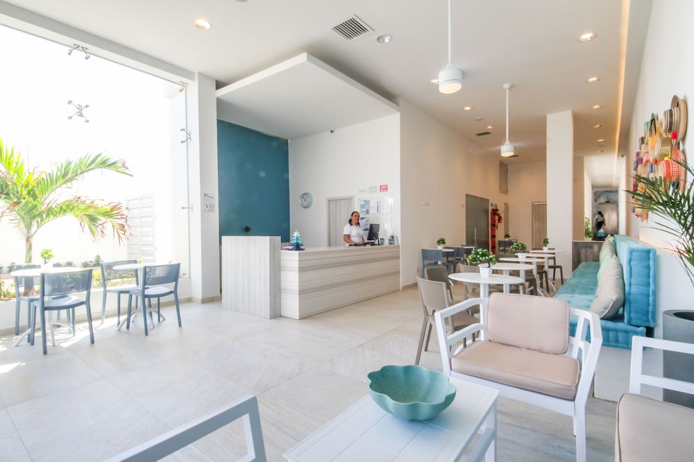 Azure Lofts And Pool 19/42