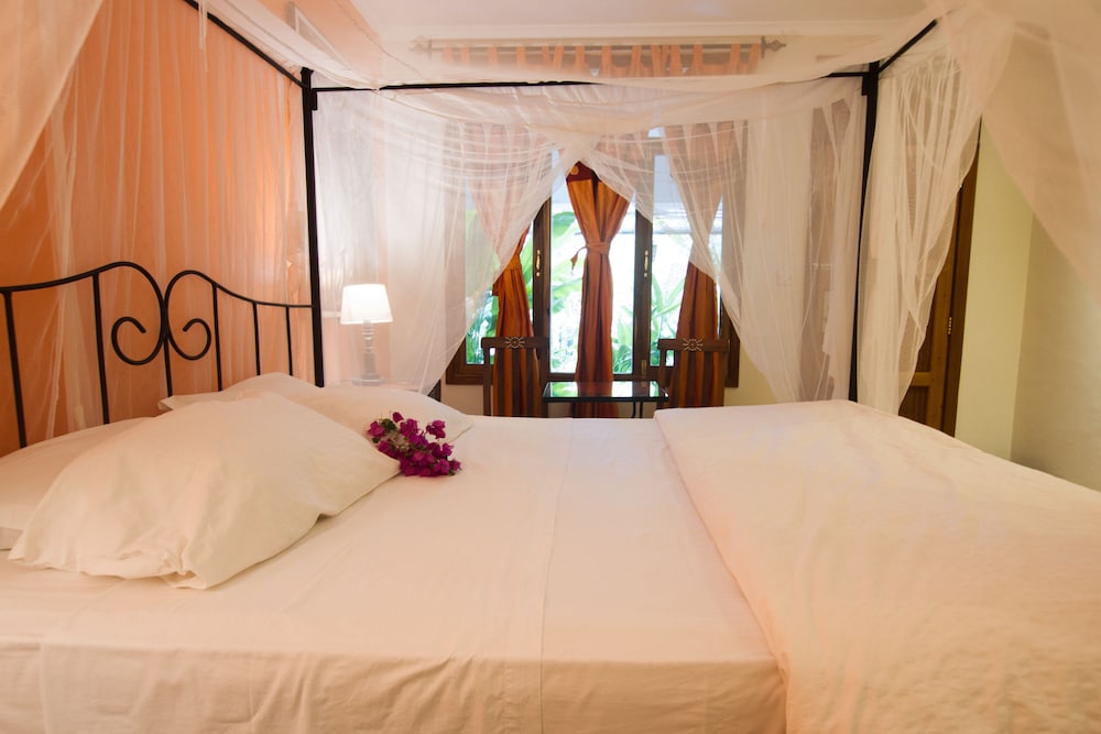 Mediterraneo Hotel 15/72