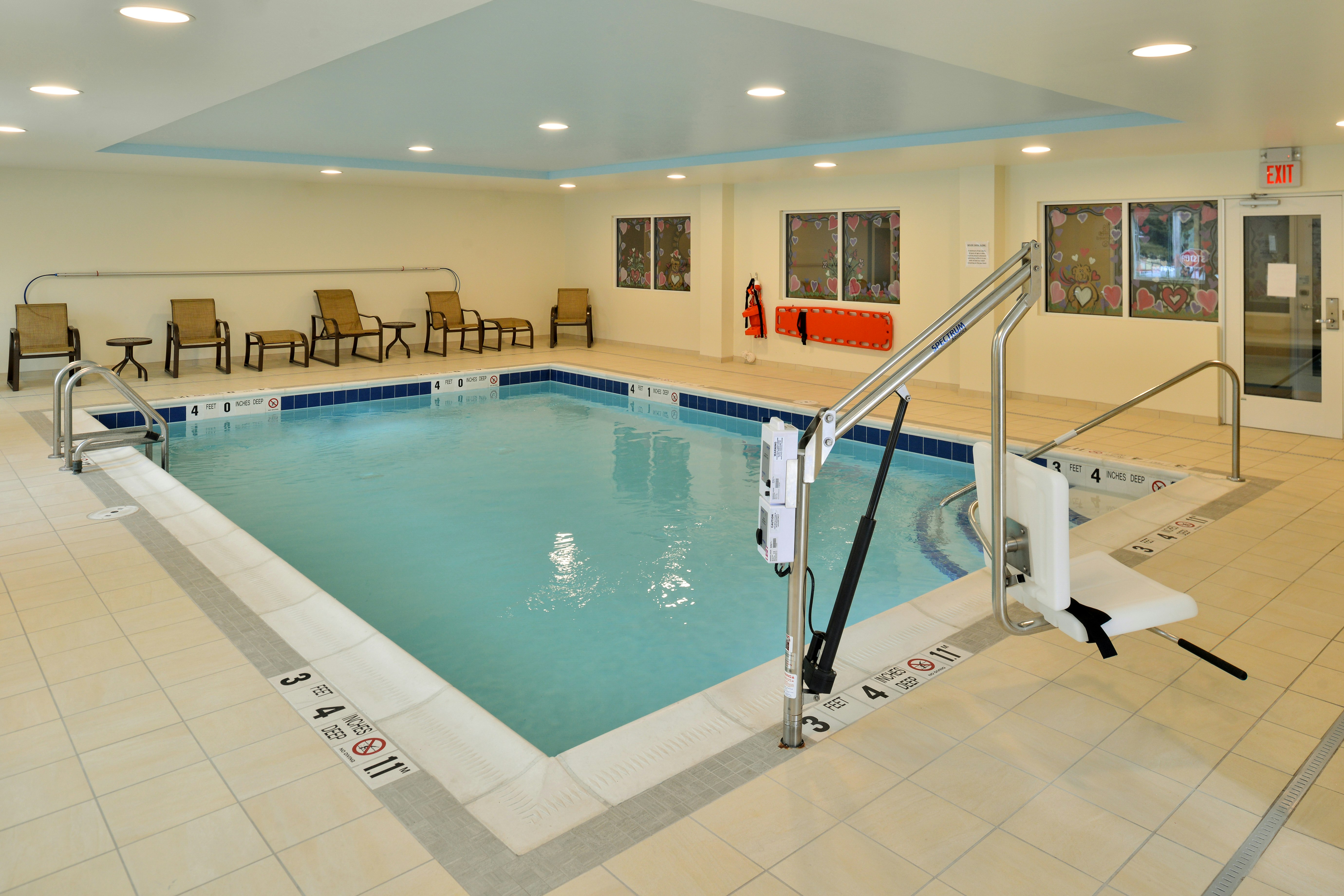 Holiday Inn Express and Suites Peekskill-Lower Hudson Valley 32/55