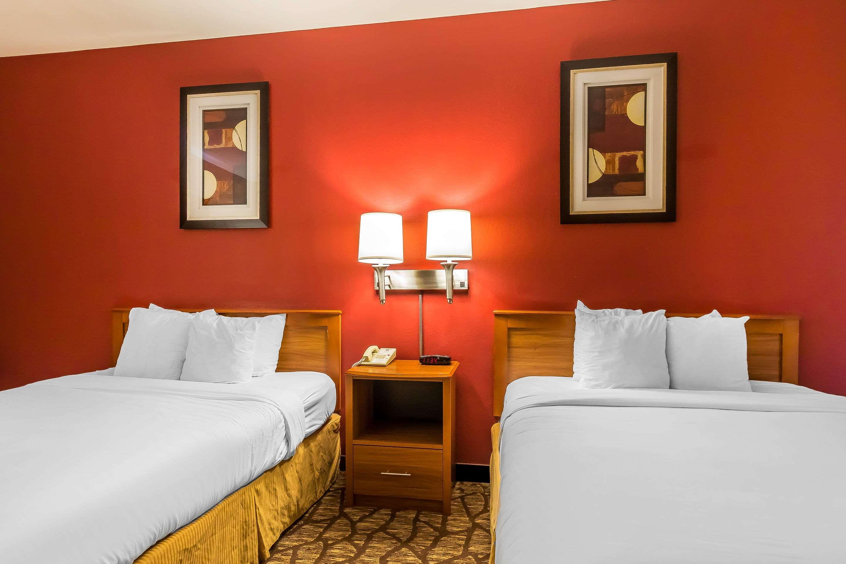 ROOM, 2 QUEEN BEDS